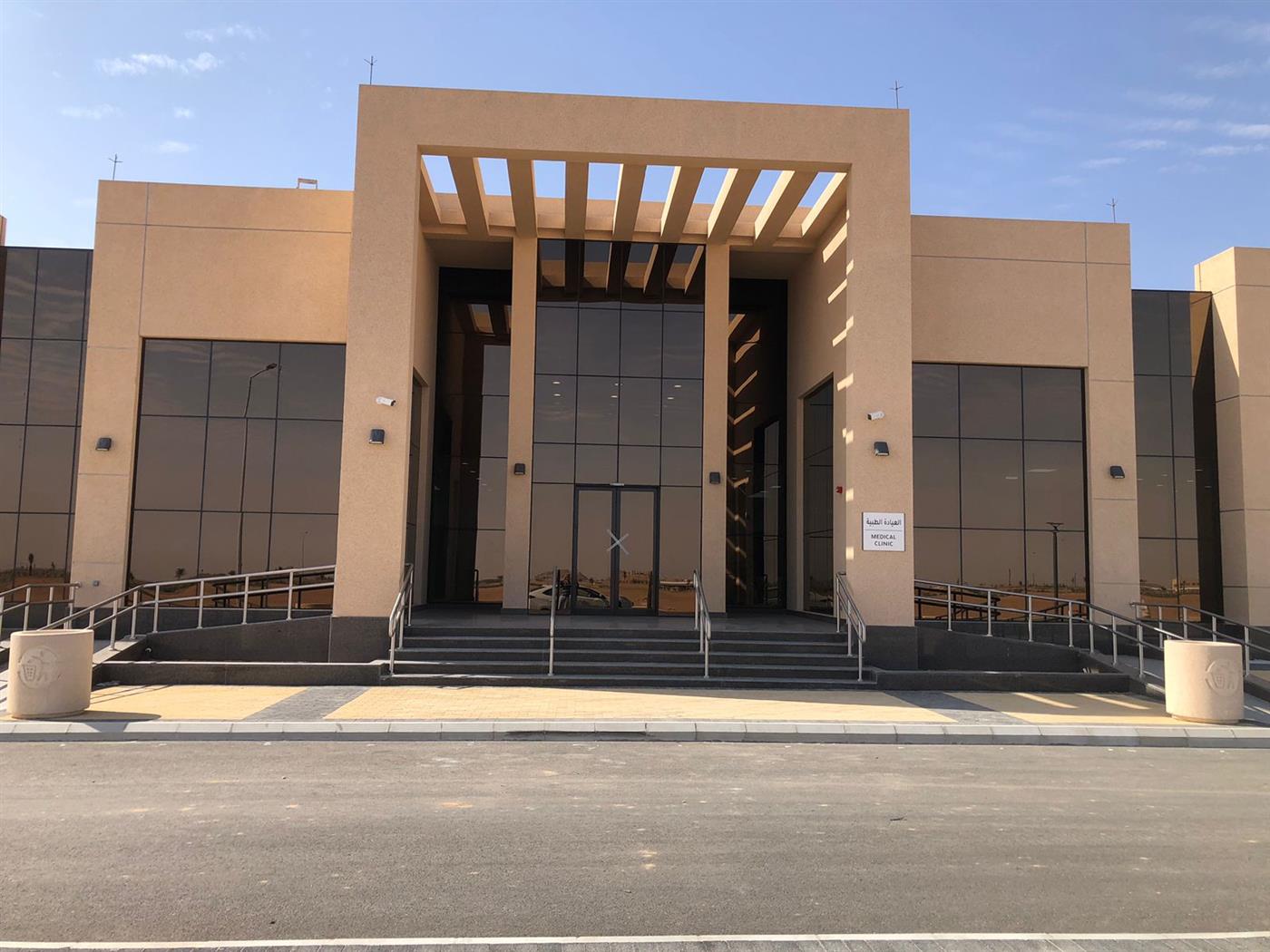قطاعات الواجهات
